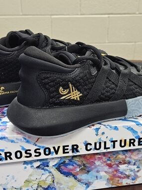 Men's Crossover Culture Black Basketball Sneakers Size 6